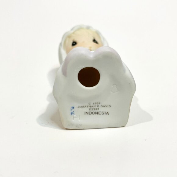 Precious Moments Come Let Us Adore Him 1982 Mother Mary Baby Jesus 2 Figurines - Picture 6 of 11